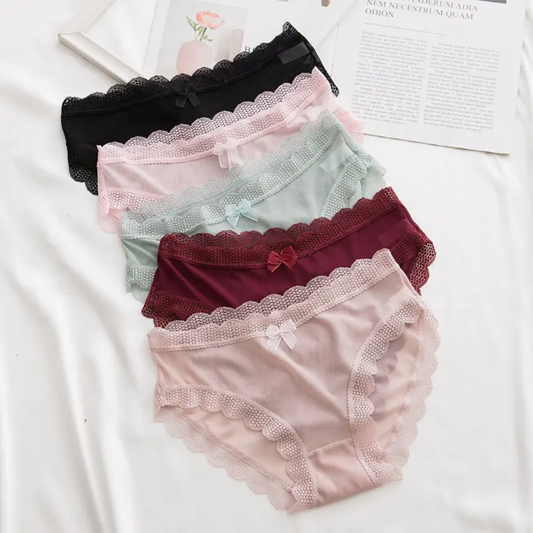 Low Waist Lace Hollow Seamless Panties – Sexy, Breathable Comfort for Women