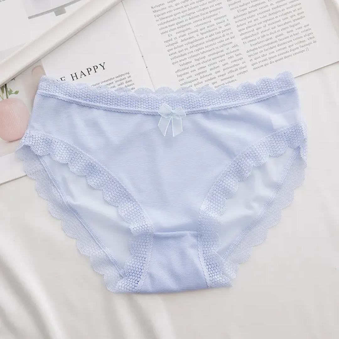 Low Waist Lace Hollow Seamless Panties – Sexy, Breathable Comfort for Women