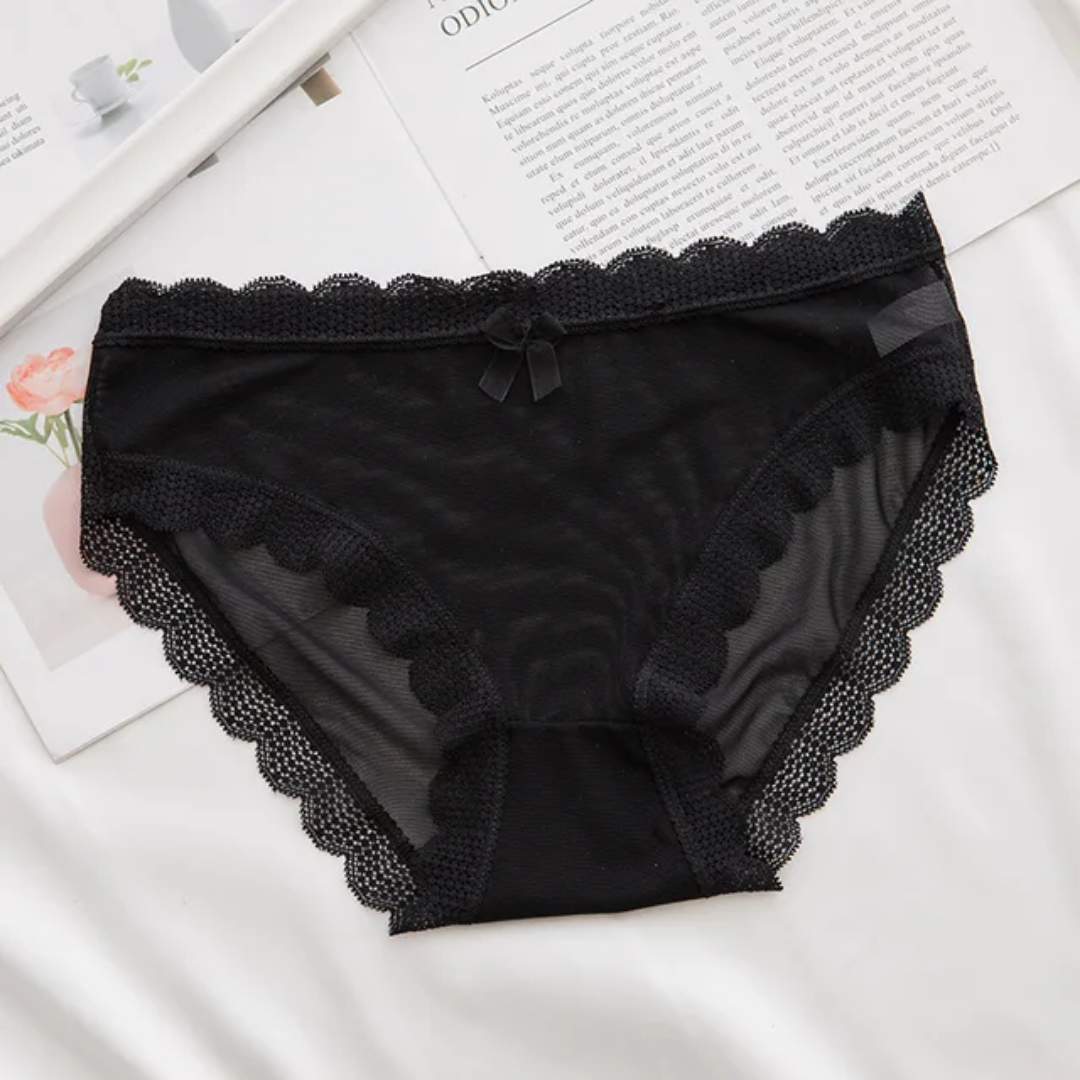 Low Waist Lace Hollow Seamless Panties – Sexy, Breathable Comfort for Women